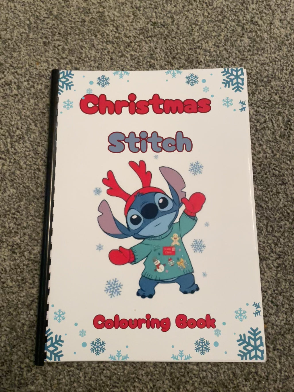 Blue Alien Christmas Colouring Book – 20 Festive Pages | Cute Space Creature Holiday Designs | Premium 120gsm Paper